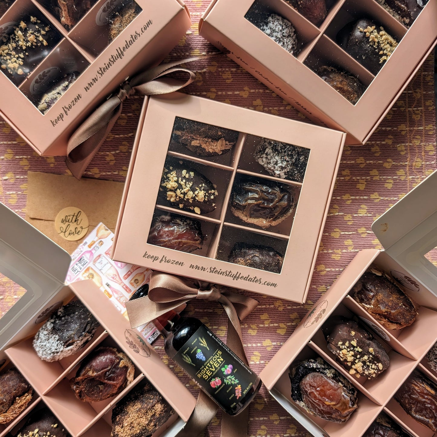 Medjool Stuffed Dates Healthy Gift Box small