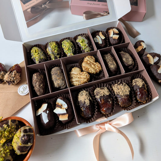 Dubai Chocolate Stuffed Dates Combo Gift Box 02