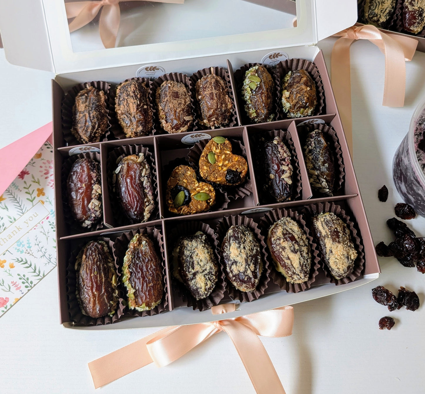 Lemon, Blueberry, Pineapple, Apple Stuffed Dates Combo Fruit Box